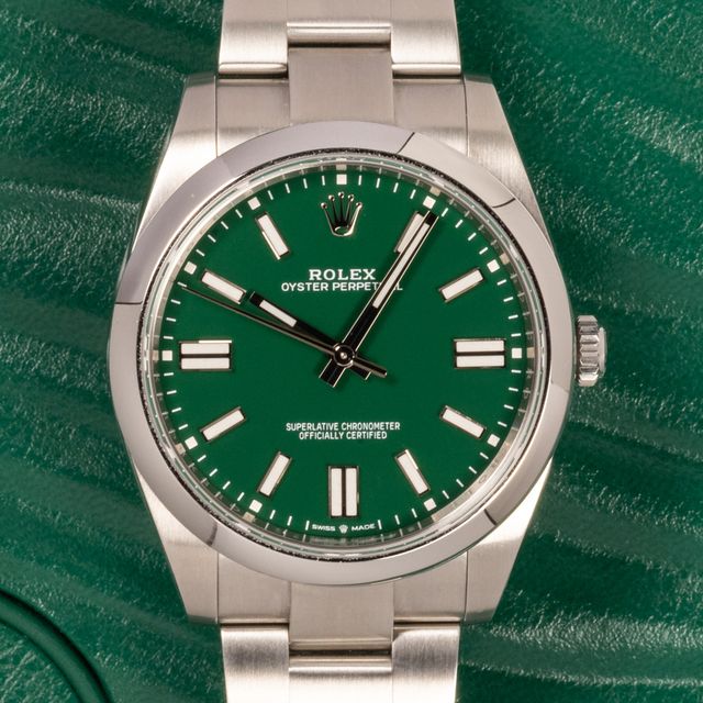 Rolex Oyster Perpetual 124300 Image 5